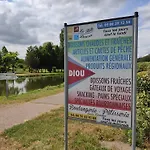 Petit Mas Cosy Du Bord De Loire A 15 Mm Du Parc Le Pal *