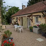 Apartman Petit Mas Cosy Du Bord De Loire A 15 Mm Du Parc Le Pal *