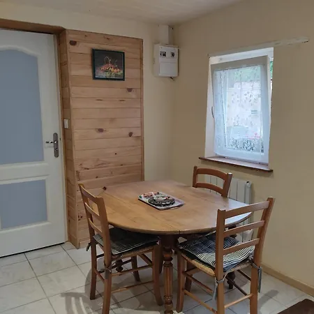 Апартаменты Petit Mas Cosy Du Bord De Loire A 15 Mm Du Parc Le Pal