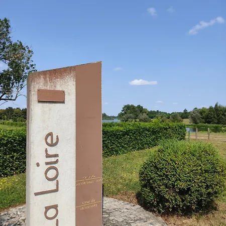 Petit Mas Cosy Du Bord De Loire A 15 Mm Du Parc Le Pal 아파트 Diou (Allier)