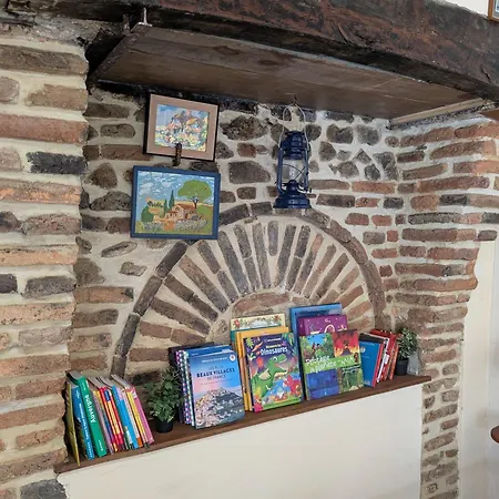 Petit Mas Cosy Du Bord De Loire A 15 Mm Du Parc Le Pal 아파트 Diou (Allier)
