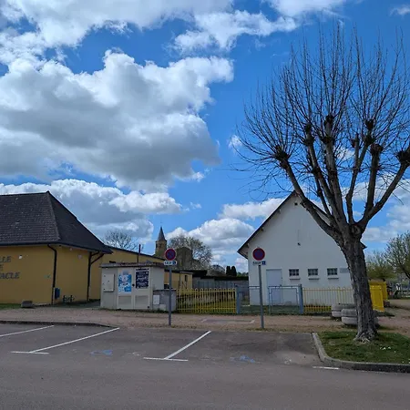 Petit Mas Cosy Du Bord De Loire A 15 Mm Du Parc Le Pal * Diou (Allier)