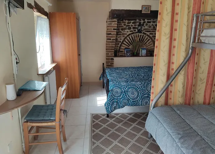 Petit Mas Cosy Du Bord De Loire A 15 Mm Du Parc Le Pal