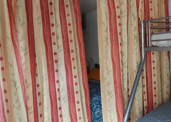 Apartment Petit Mas Cosy Du Bord De Loire A 15 Mm Du Parc Le Pal *