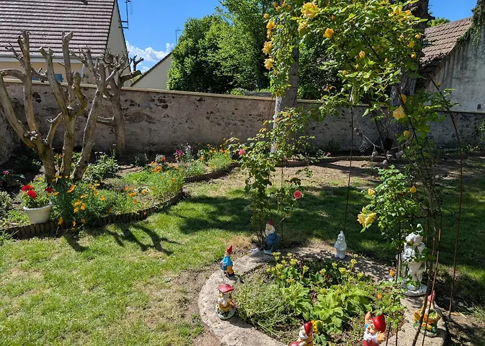 Petit Mas Cosy Du Bord De Loire A 15 Mm Du Parc Le Pal Apartment Diou (Allier)