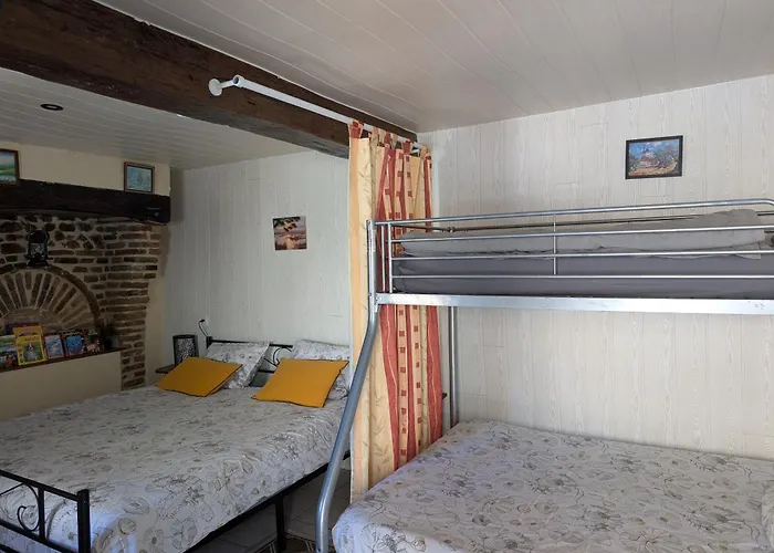 Petit Mas Cosy Du Bord De Loire A 15 Mm Du Parc Le Pal Apartment *