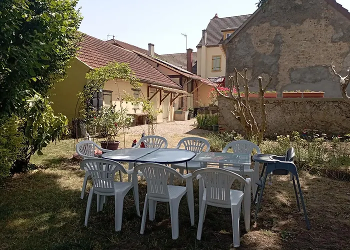 Petit Mas Cosy Du Bord De Loire A 15 Mm Du Parc Le Pal Apartment Diou (Allier)